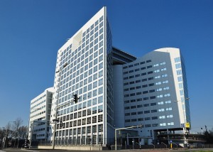 Budova Mezinárodního trestního soudu v Haagu. Autorem snímku je Vincent van Zeijst.